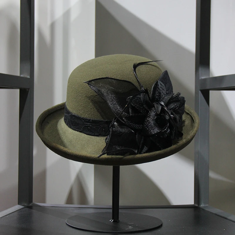 Army Green FS женская черная шляпа-Клош, повседневная шерстяная шляпа-федора, шляпа с широкими полями и цветочным пером, Кепка-купол, высококачественные осенне-зимние шапки - Цвет: Army Green