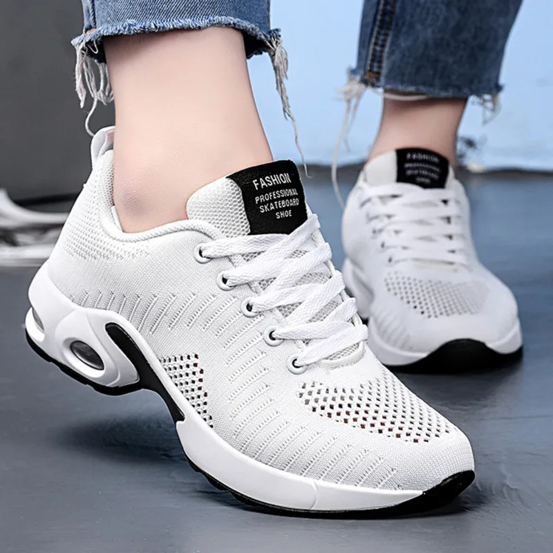 Брендовая спортивная обувь женские модные белые кроссовки женская для бега