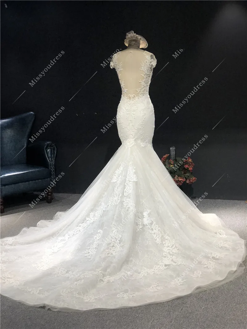 2021 Newest High Quality Real Sample Ivory Lace High Neck Short Sleeves A-line Transparent Back Floor Length Wedding Dress