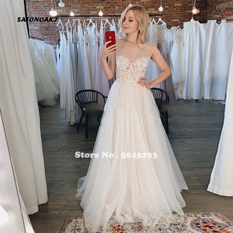 

Boho A-line Wedding Dress O-Neck Sleeveless Illusion Princesa Bridal Gown Vestido De Novia Long Robe Mariage Online Shop India