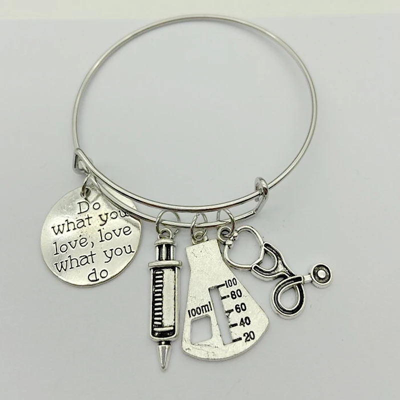 Сделайте то что вы любите Алфавит тег шприц стетоскоп мерный чаша Шарм браслет