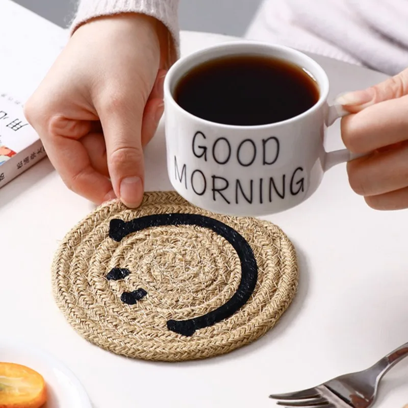 

Coaster Thread Hand-Woven Cotton Braid Cup Heat Pad Heat-Resistant Smiley Face Table Mat Bamboo Coaster Bowl Mat Durable Coaster
