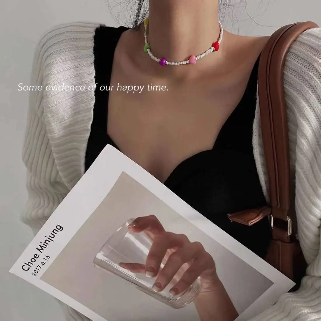 

New simple candy color love acrylic beaded collar