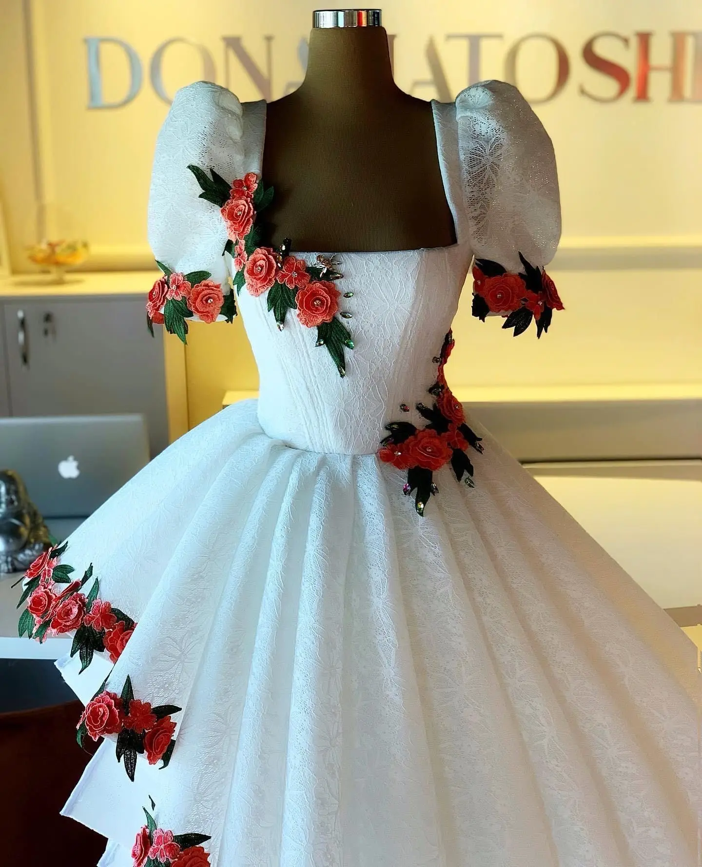 

White Lace Embroidery Puffy Prom Dresses 2021 Short Sleeve Asymmetrical Formal Evening Party Dress Robe De Soiree