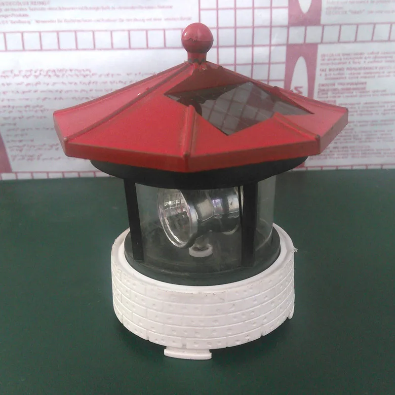 

Solar Powered Lighthouse with Rotating Lamp Bulb Garden Ornament Patio Light SCVD889
