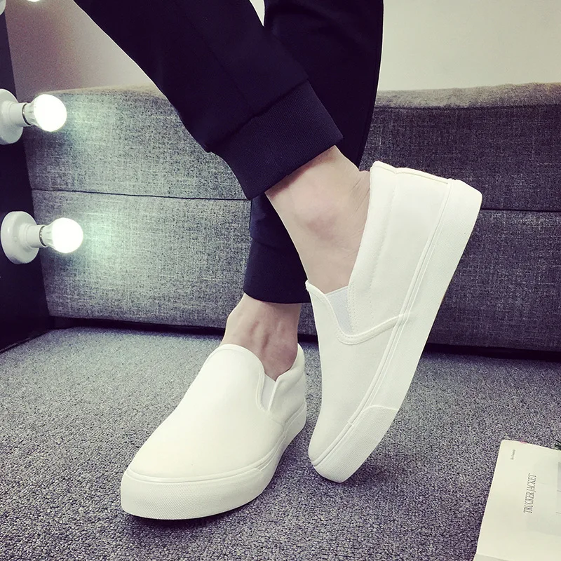 

Spring new men's canvas solid color lazy shoes Korean cloth shoes
