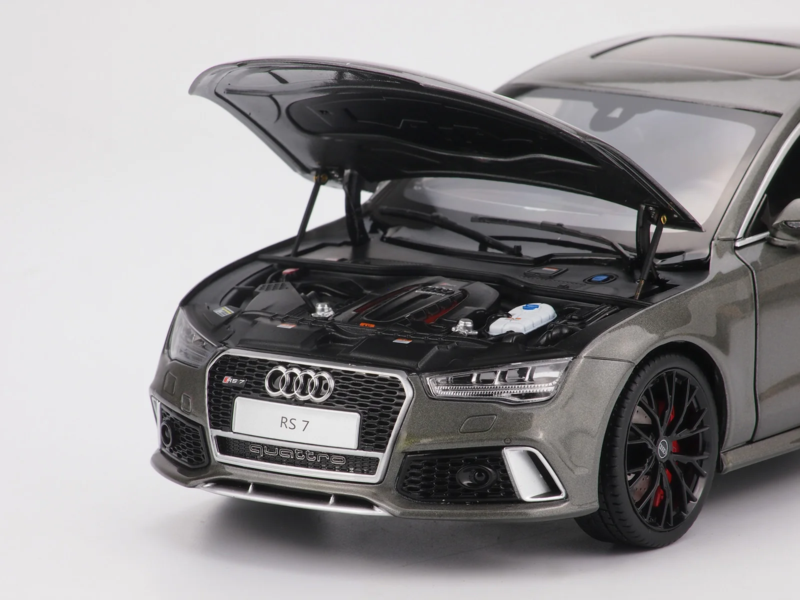 Qihui 1:18 AUDI RS7 полностью открытая Коллекционная модель из сплава | Отзывы и видеообзор -1005003215179895