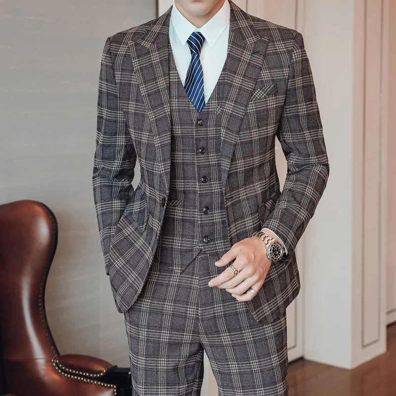 

Autumn new men's suit bridegroom wedding dress three piece suit Korean best man suit 6723