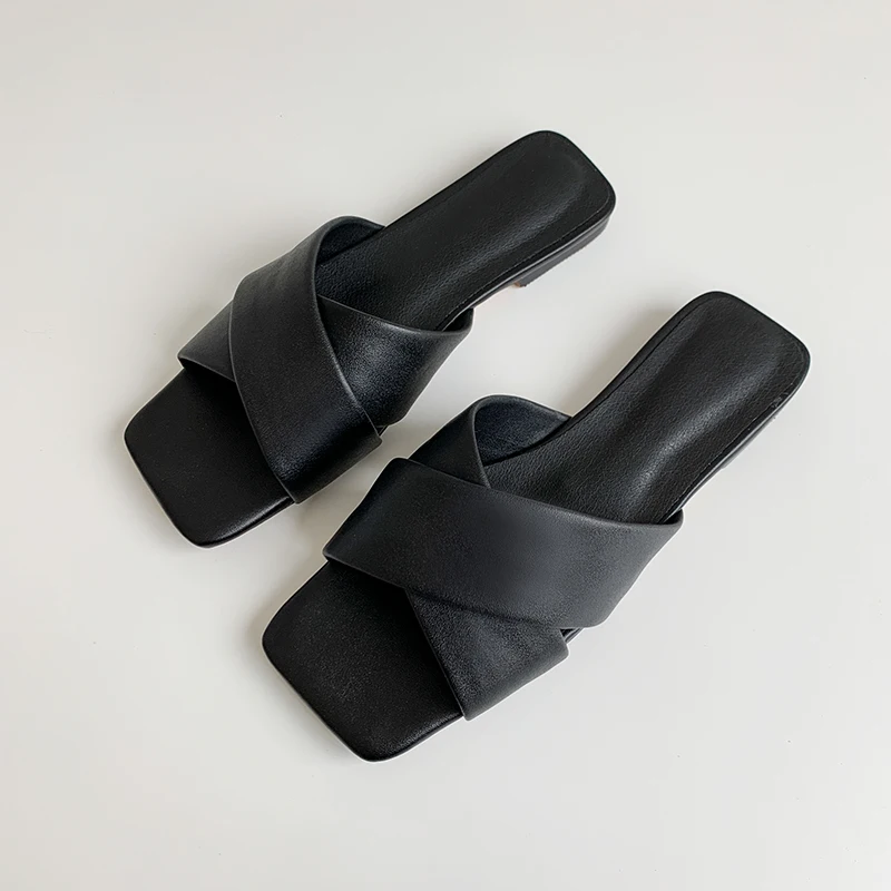 100% из коровьей кожи Шлепанцы на плоской подошве Женская пляжная обувь Сезон лето