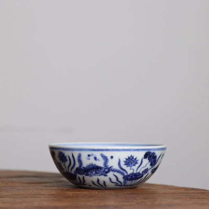 Imitaci&oacute;n Ming azul y blanco monta&ntilde;a Creaci&oacute;n de habitaci&oacute;n pintado a mano grano de pescado pu-erh taza de t&eacute; 120 cc-1