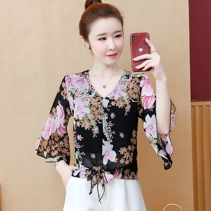 

Women Spring Summer Style Chiffon Blouses Shirts Lady Casual Short Flare Sleeve Flower Printed Chiffon Blusas Tops DF3738