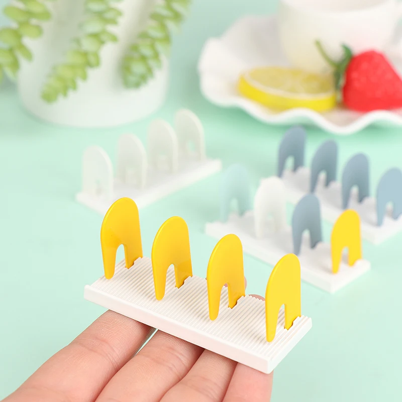 

1PC 1/12 Scale Miniature Nordic Style Dollhouse Magazine Display Rack Furniture Bookshelf Dollhouse Accessory