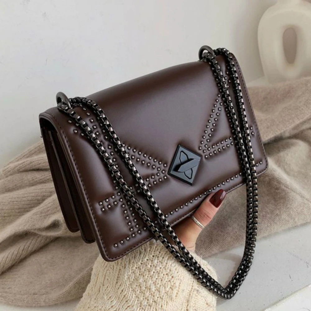 Качественная кожаная женская сумка на плечо с цепочкой маленькие сумки через