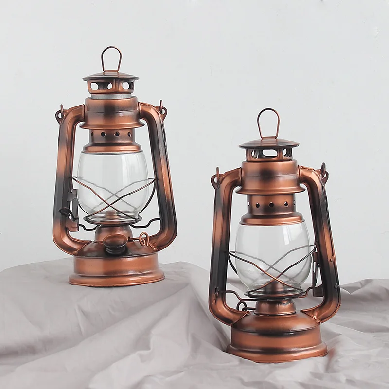 

Nostalgic Old-fashioned Retro Decorative Kerosene Lamp Lantern, Hotel Room Home Accessories, Scene Atmosphere Decoration