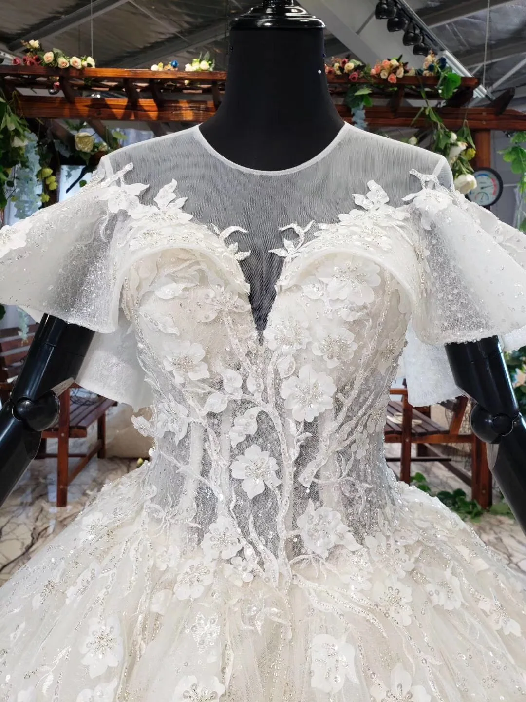 Vestido De Novia 2019 Appliques Tulle Lace Wedding Dresses Lace Up Back Vintage Robe De Mariee Sleeveless Simple Bridal Gowns