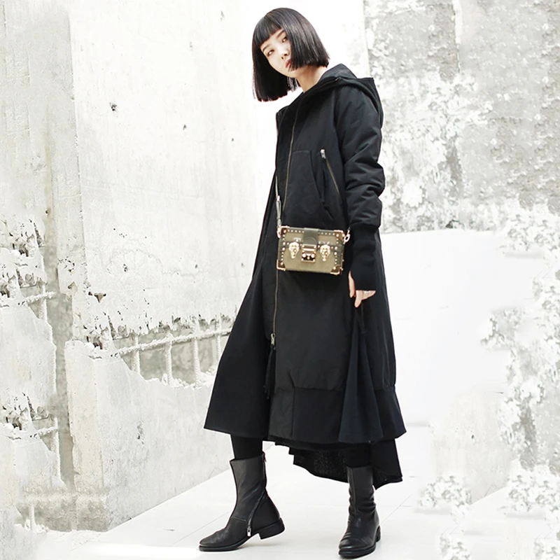 Женское пальто с капюшоном EAM черное Свободное длинное хлопковой подкладкой и