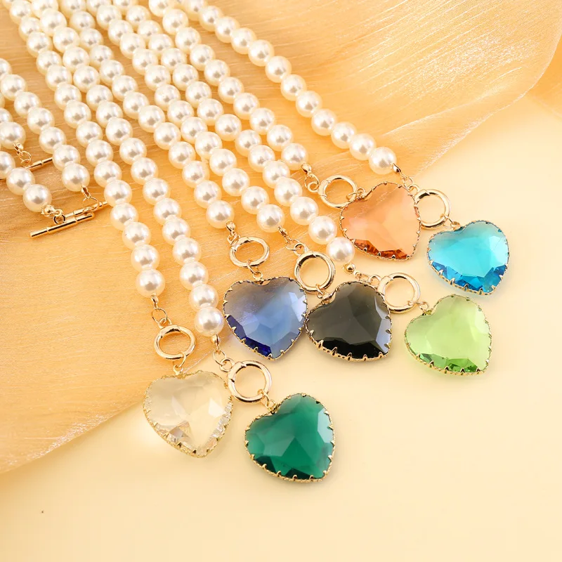 

Colorful Glass Faceted Heart Pendant Necklace Acrylic Pearl Beads Chain Heart Choker For Women Fashion Jewelry Wholesale