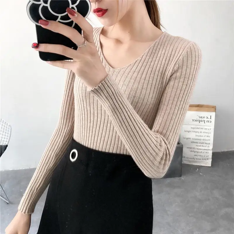 

New slim long sleeve v-neck base sweater pullover short tight inner sweater women autumn and winter