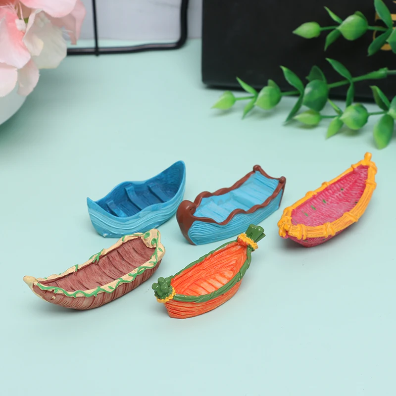 

Mini Boat Yacht Figurine Ornament Nautical Resin Fairy DIY Micro Landscape Fish Tank