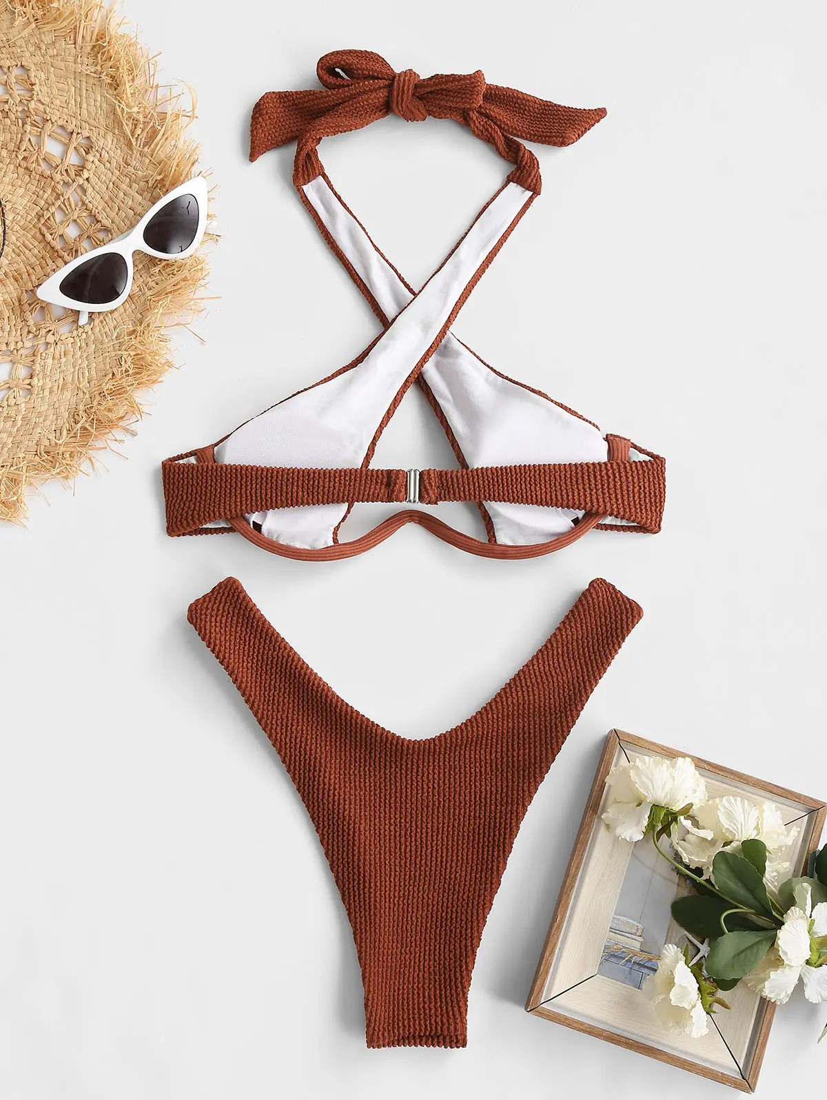 Женский купальник из двух предметов с лямкой на шее | Женская одежда