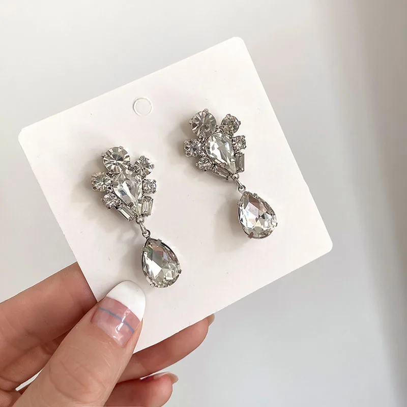 

New Fashion Silver Color Waterdrop Crystal Dangle Earrings For Women Girls Elegant Party Pendientes Jewelry Gifts 2021