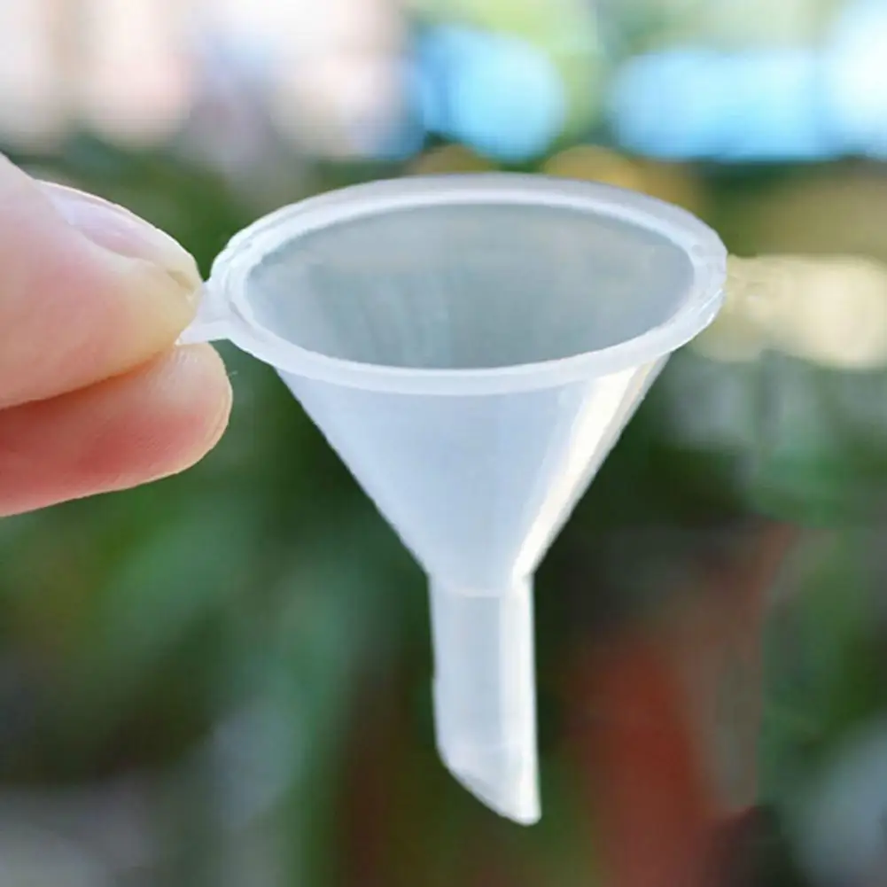 10Pcs Clear Plastic Mini Liquid Oil Funnels for Perfume Diffuser Bottle Lab and clear design Light weight easy to carry |