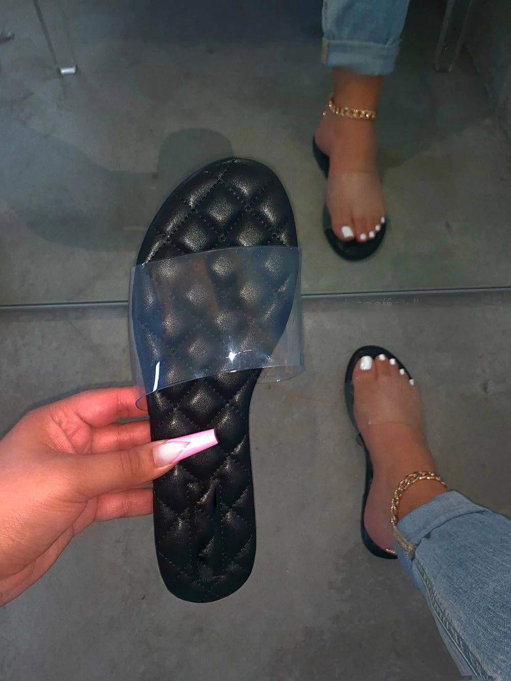 

2020 Fashion Black Toe Flat Weaving Sandals Women Open Toe Gingham Slipper Brown Sandals New Summer Designer Shoes Women