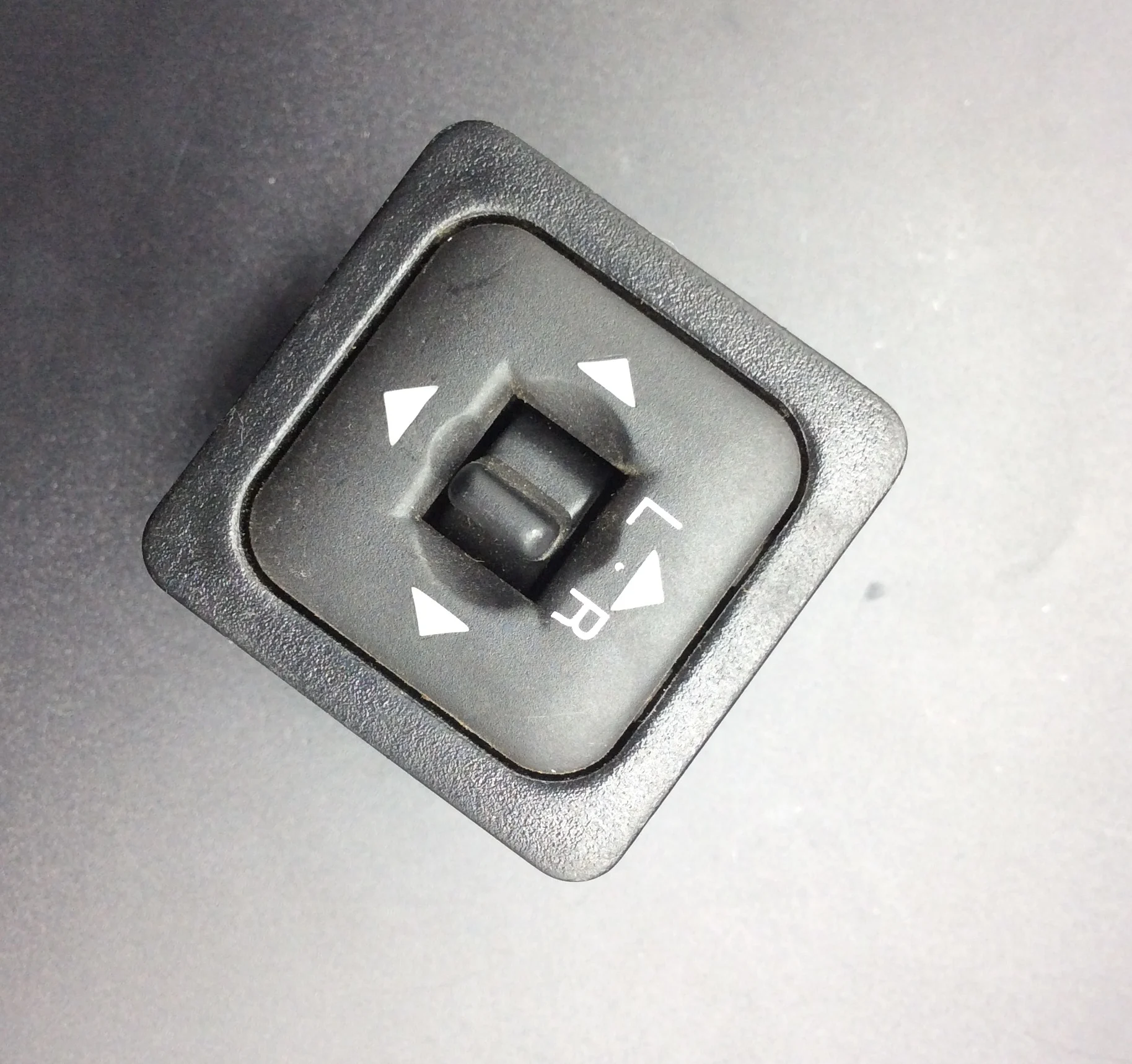 

1 шт., переключатель для зеркала заднего вида Zotye 2008 5008 T200 Z300 domy X5