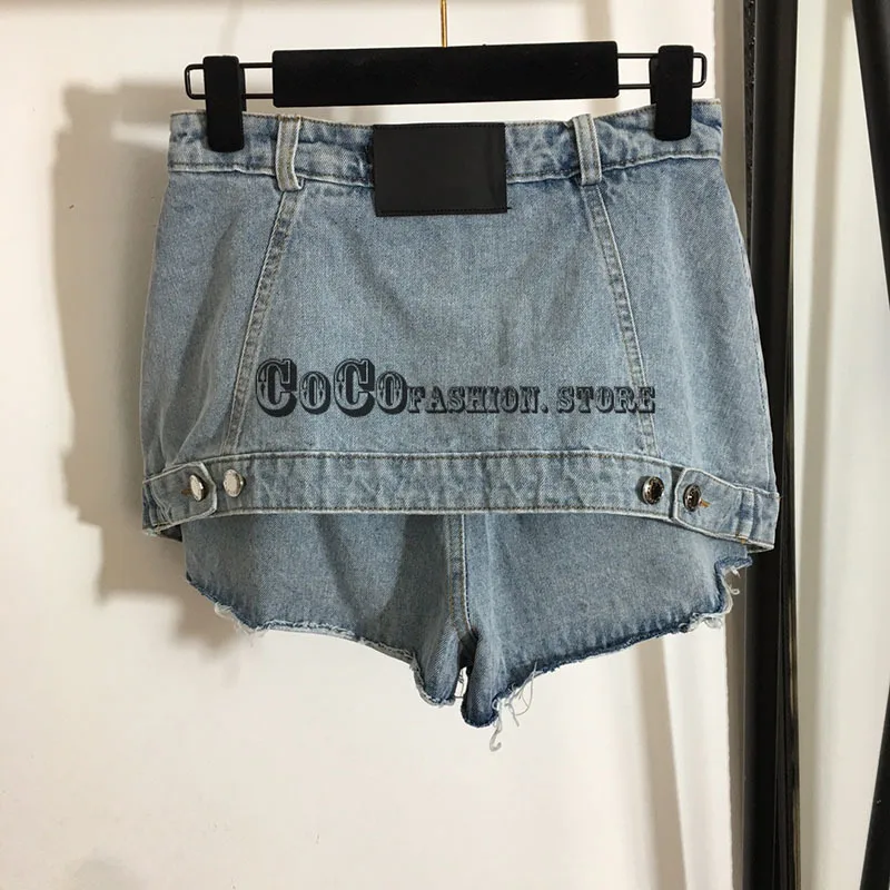 

Luxury design 2021 woman fashion new style Personality design Single breasted high waist skirt denim shorts women short clothing