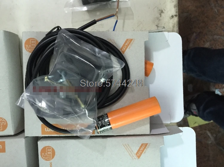 

Free shipping KI5001 Capacitive Proximity Switch Sensor PNP NC M30 10-36VDC New High Quality