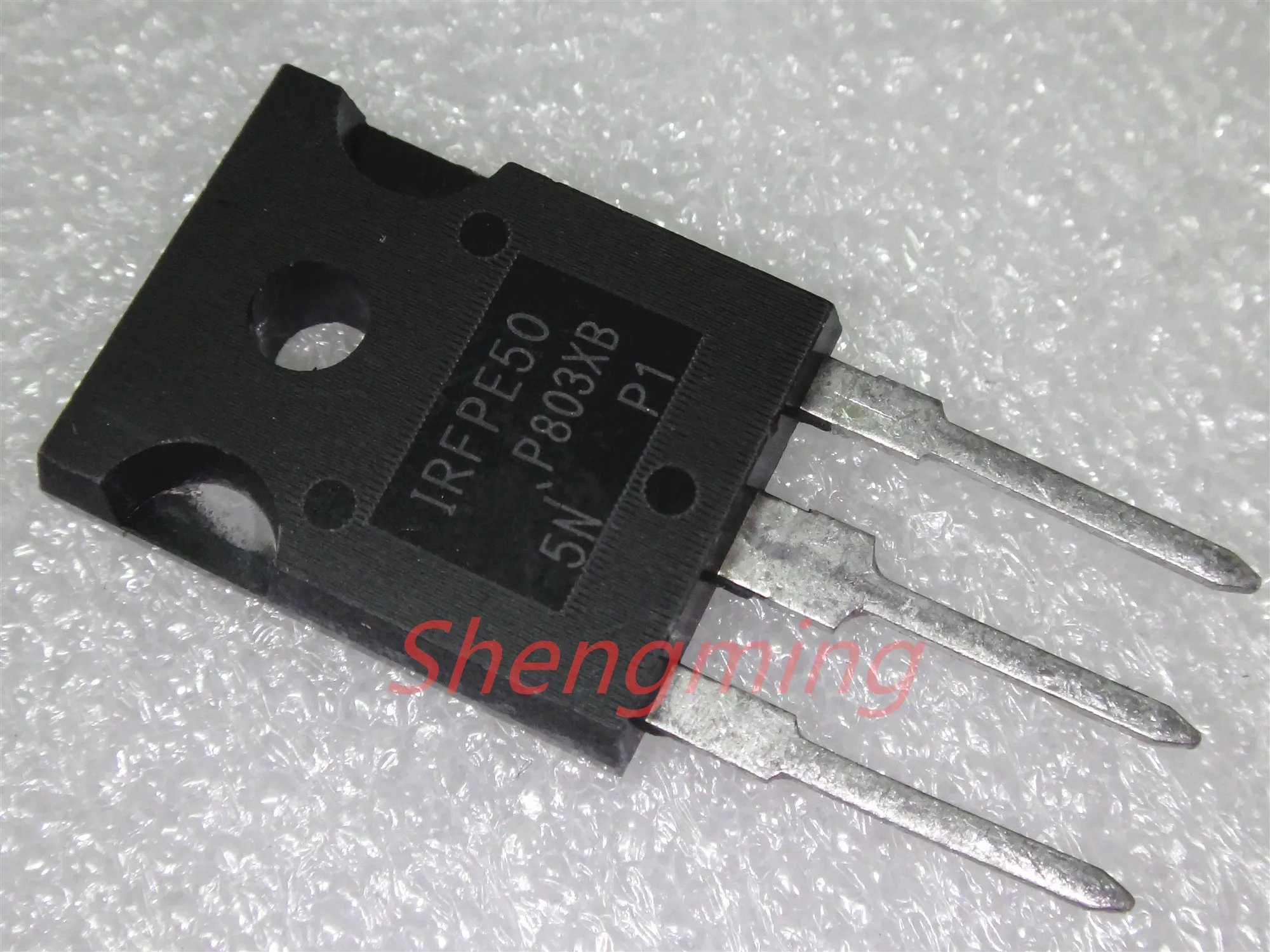 10 шт. IRFPE50 TO-247 |