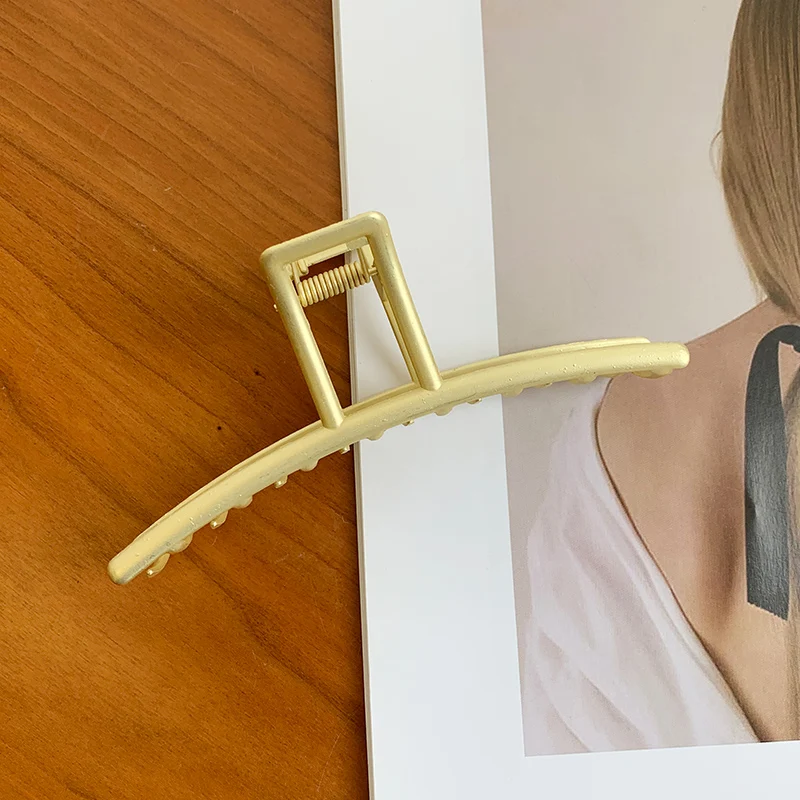 

South Korea Network Red Hair Clip Headdress Hairpin Head Metal Clamp Hairpin Hair Claw Elegant Graceful Shark Clip