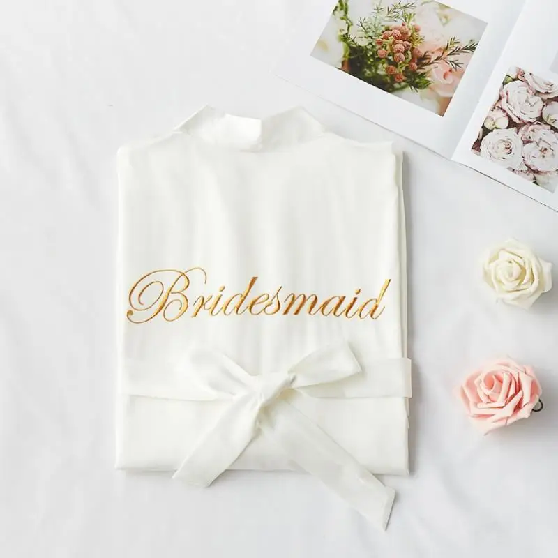 white Bridesmaid Пижамы Халаты темно-розовый халат серебряная буква кимоно атласные пижамы Свадебный халат Подружка невесты, сестра Мать Свадебные платья кимоно - Цвет: white Bridesmaid