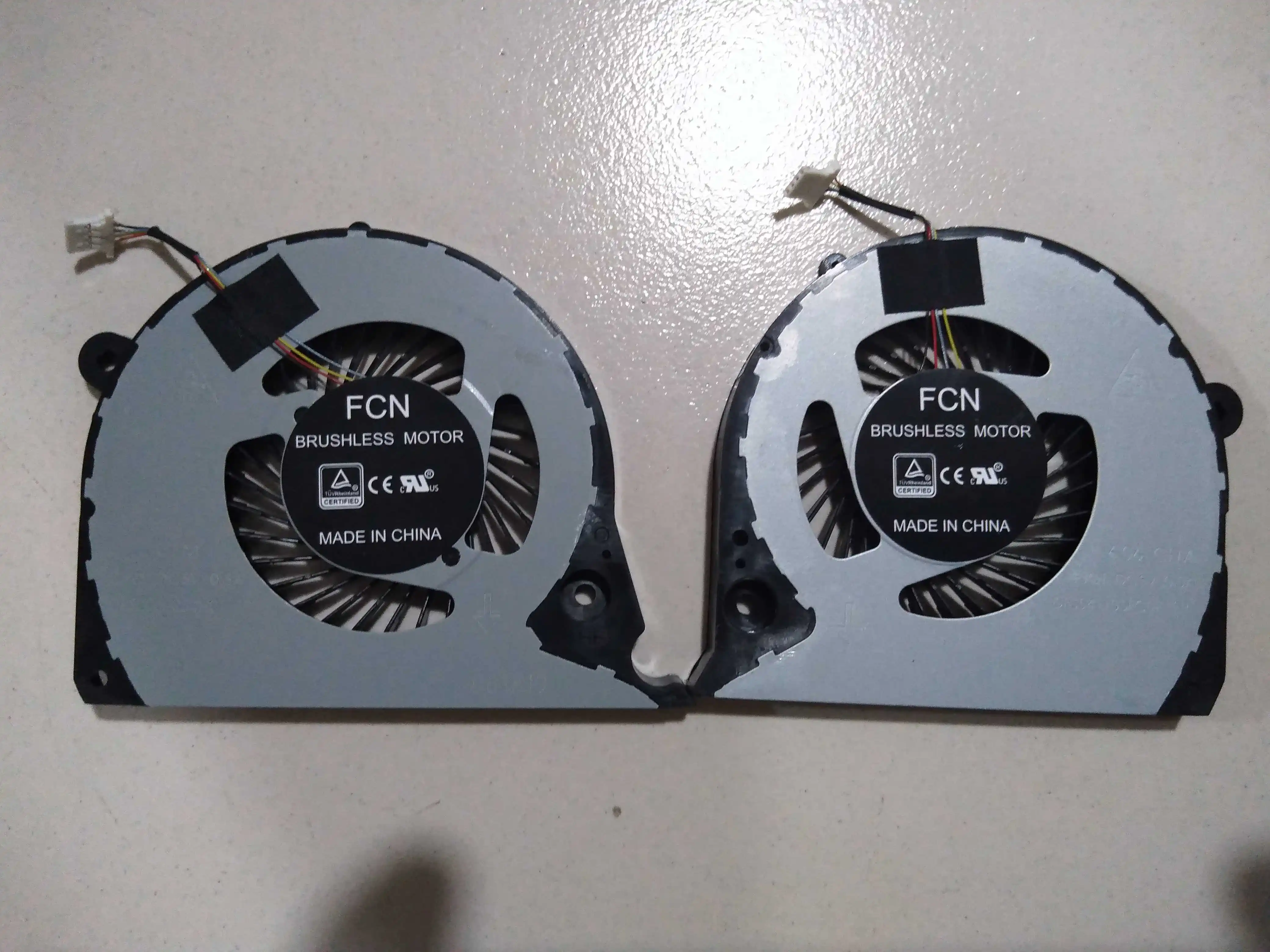 Новый Процессор охлаждающий вентилятор GPU для DELL Inspiron 15 7588 7577 G7 P72F 7590 P82F G5 5587