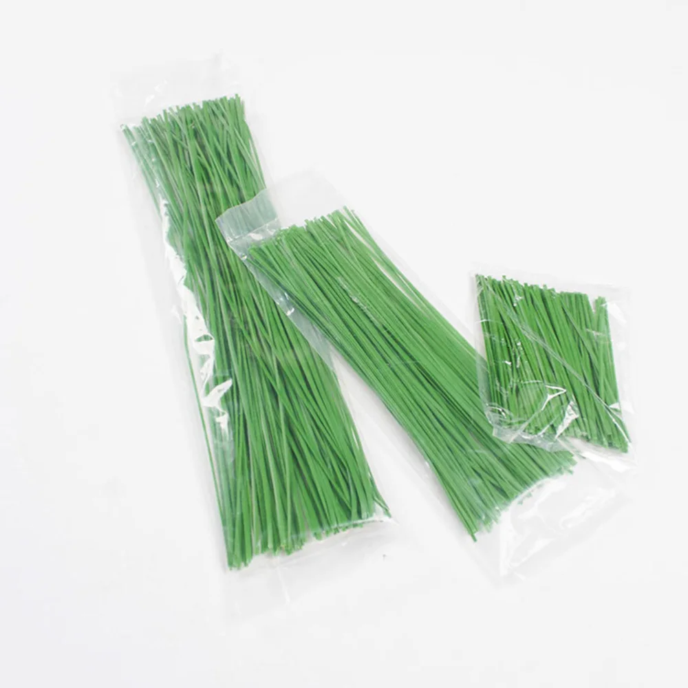 

300pcs Garden Climbing Plants Cable Tie Wire Plant Support Ties (Green)