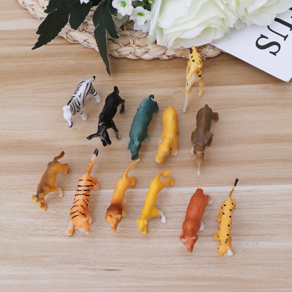 

12pcs Children's Simulation Wild Animal Tiger Lion Giraffe Model Desktop Home Decoration