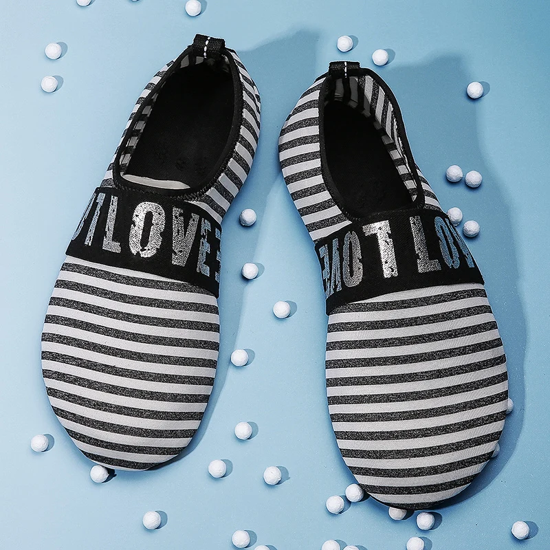 Женские кроссовки унисекс быстросохнущие для воды пляжная обувь размеры 36 49 лето