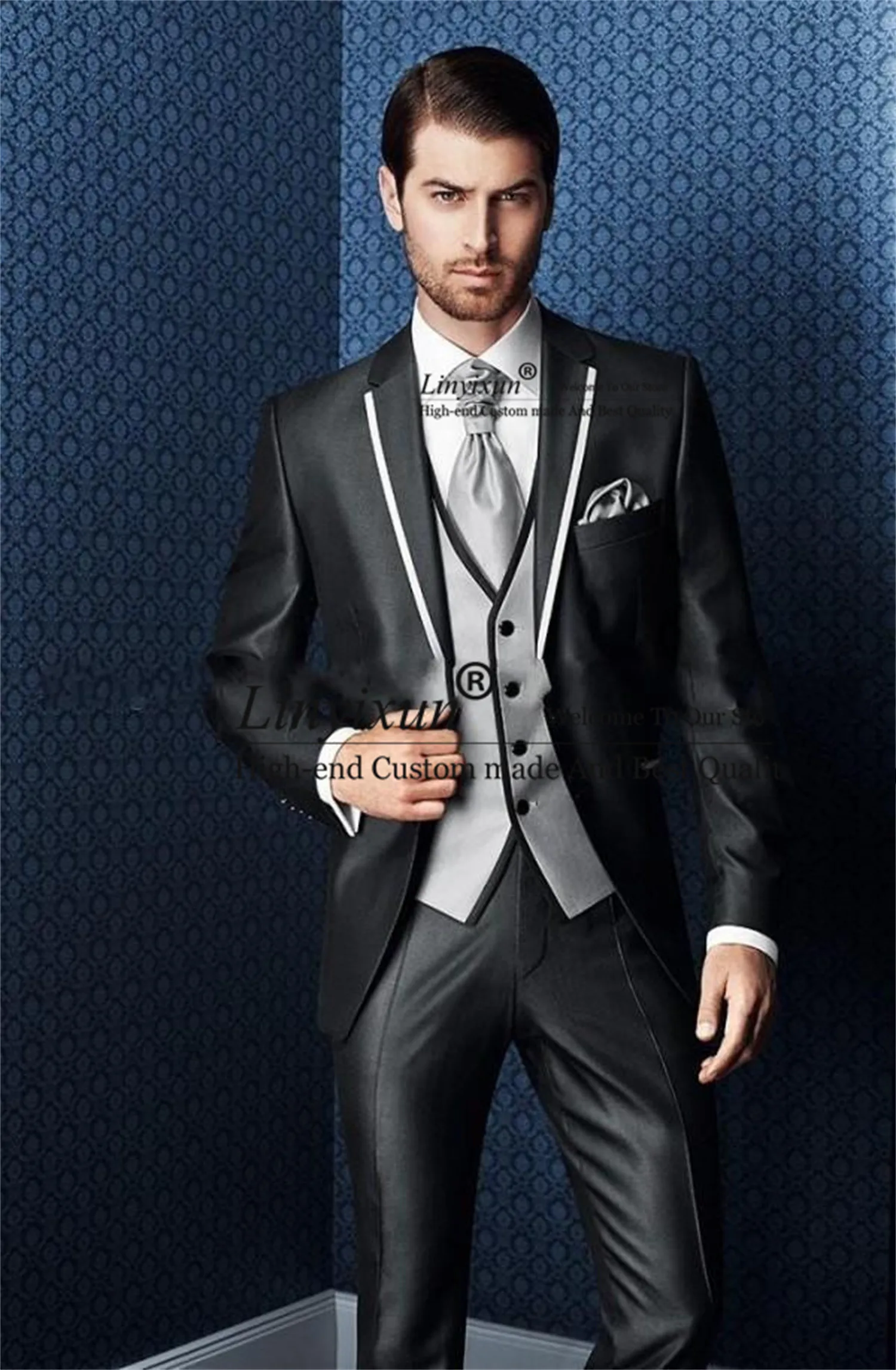 

Classic Groom Tuxedos Notch Lapel Men's Suit Shiny Black Groomsman Wedding/Prom Suits 3 Pieces Jacket Vest Pants Set ropa hombre