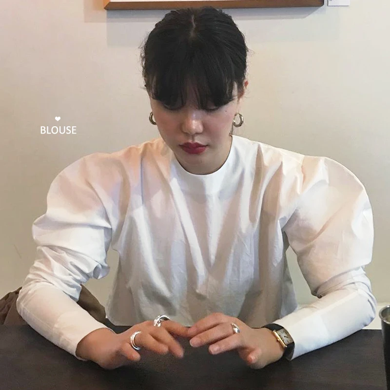 Женская блузка SHENGPALAE белая с круглым вырезом и рукавами фонариками в Корейском