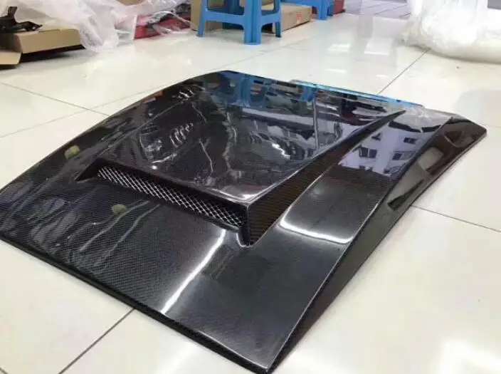 Крышка вентиляционного отверстия переднего бампера двигателя из углеродного