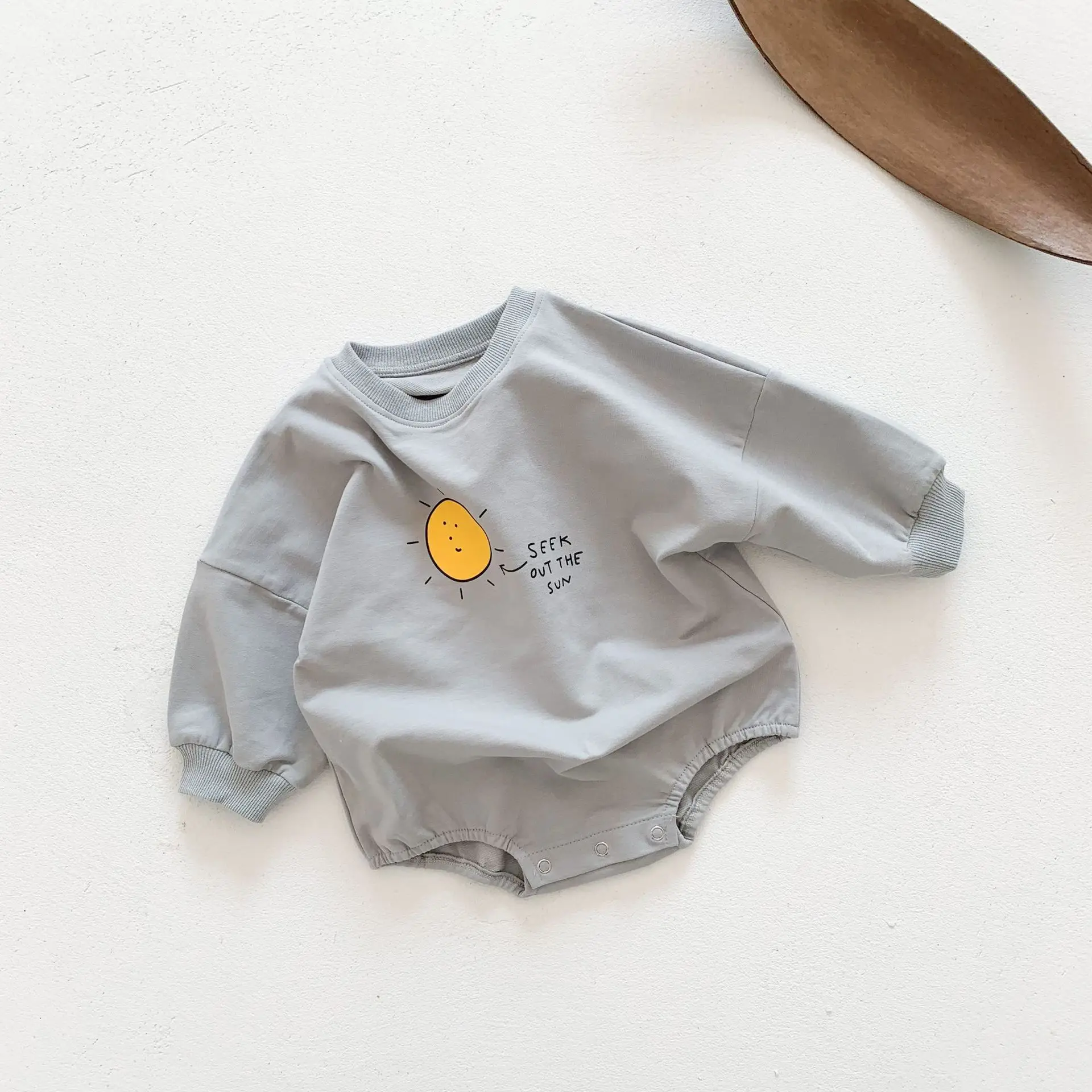 

Baby Jumpsuit Spring Baby Bodysuit Triangle Bodysuit 0-3 Years Old Baby Cartoon Pattern Boys and Girls Clothes