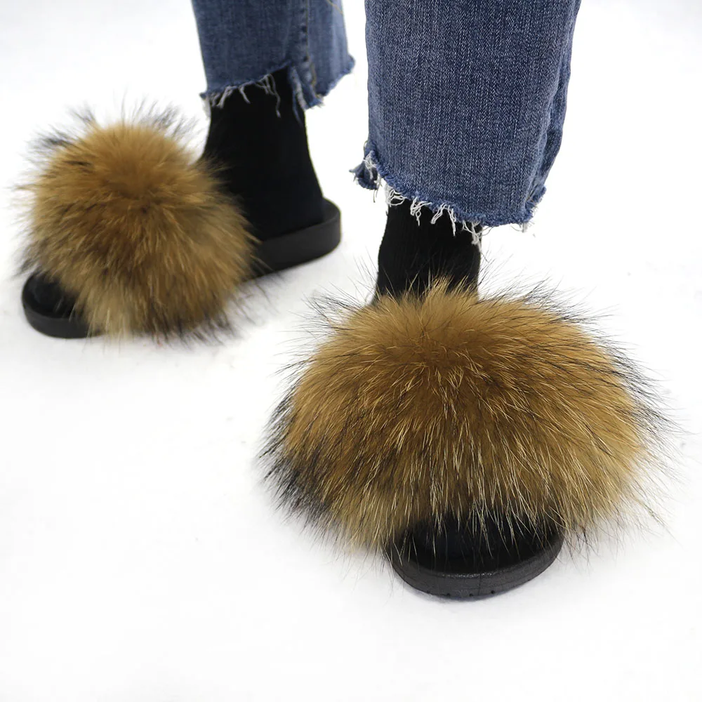 

Luxury Real Raccoon Fur Slides Slippers Fashion Furry Slides Flat Soles Soft Summer Flip Flop Sandals