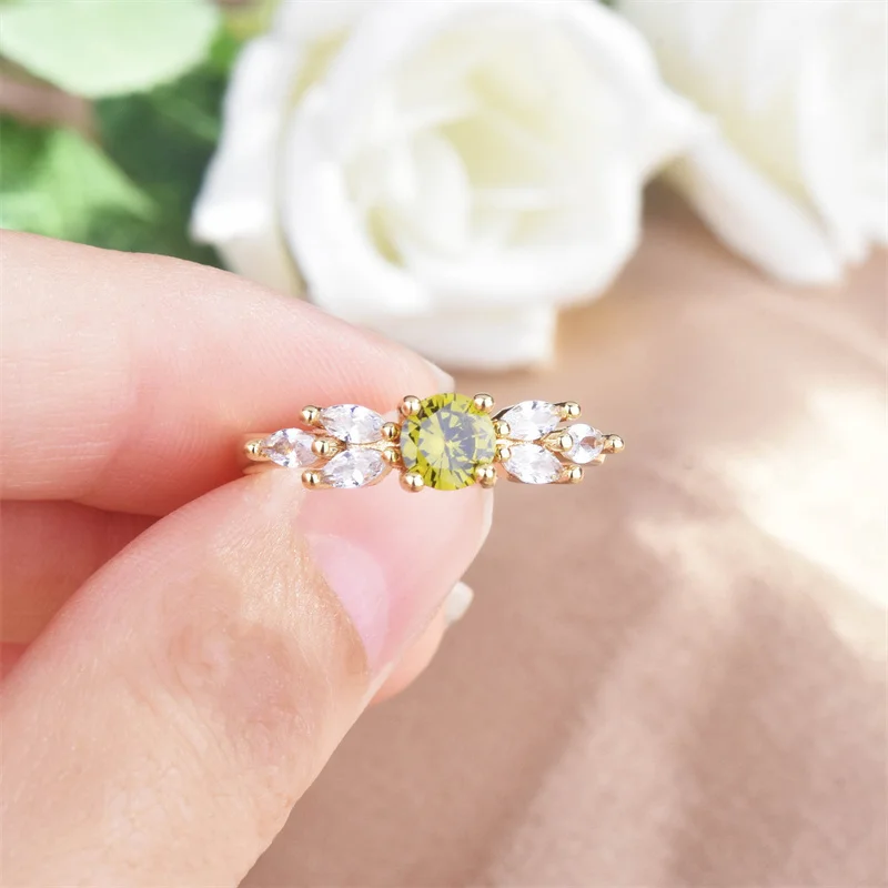 

Elegant Women Vintage Round Cut Peridot Olive Green Stone Gold Plated Rings for Bride Wedding Engagement Personality Band Gift