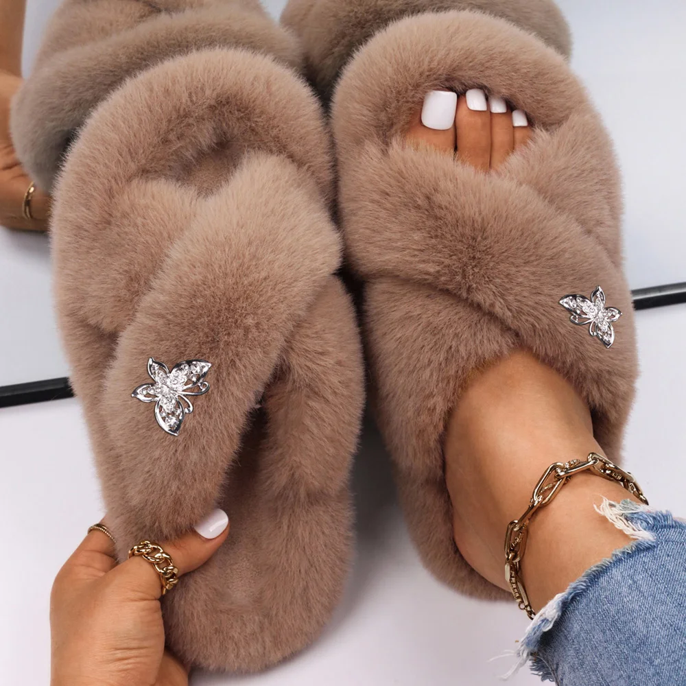 Fluffy Flip Flops Women Furry Slippers Rhinestone Butterfly Faux Fur Slides Cozy Slippers Fashion Sandals Winter Warm Shoes 2021