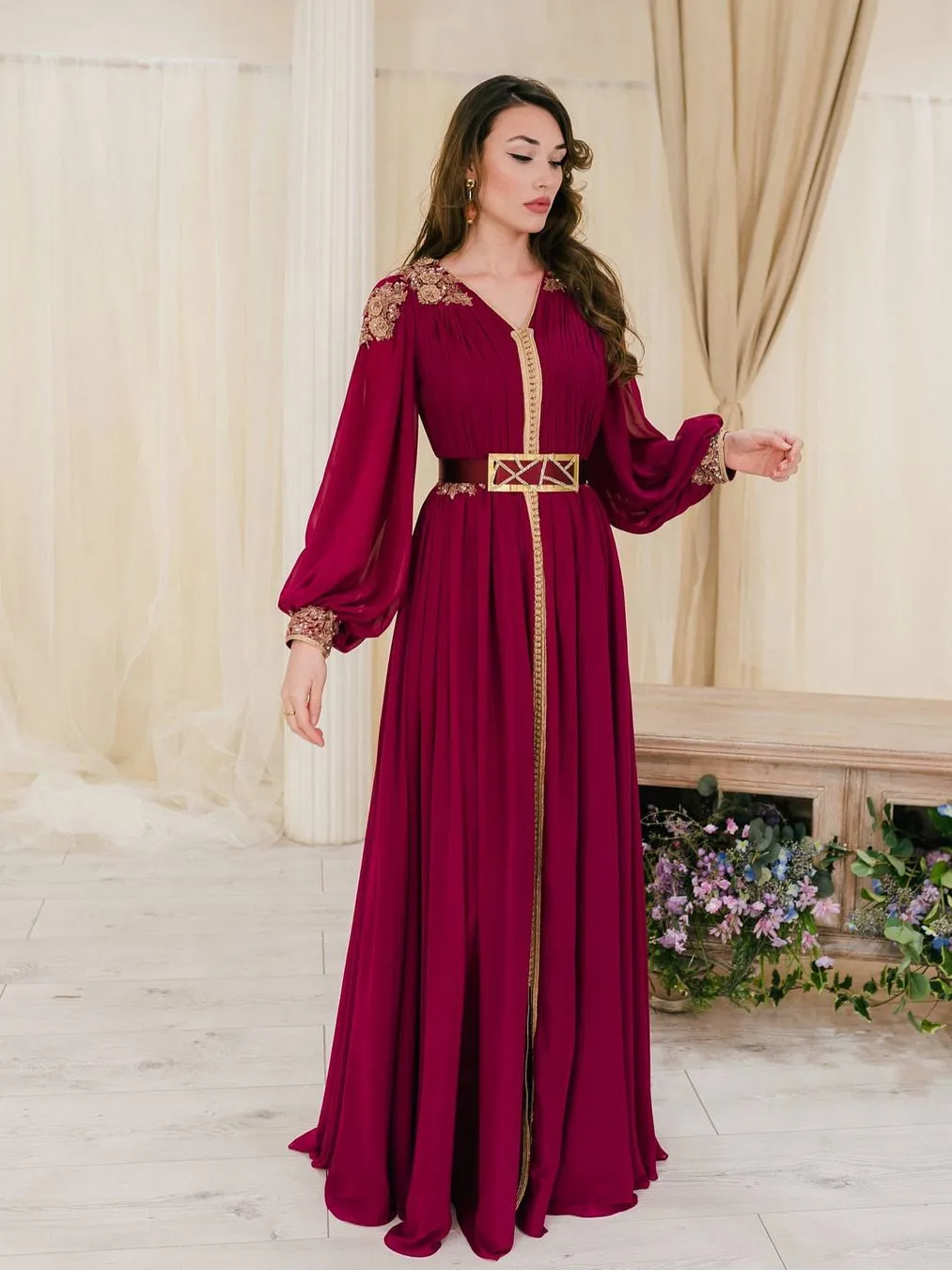 

Fuchsia V-Neck Evening Dress Summer A-Line Floor Length Full Sleeves Prom Dresses Applique Sequines Saudi Arabia Party Dress