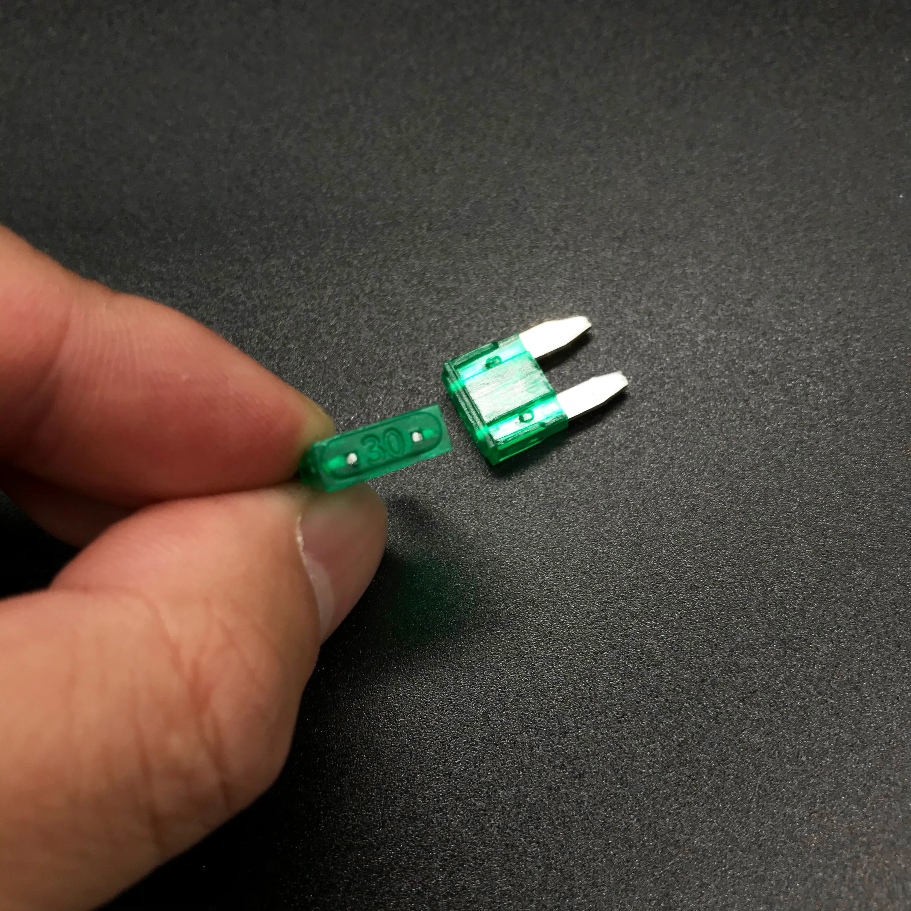 60 шт. Автомобильные предохранители среднего размера 5 А 10 15 20 25 30 - купить по