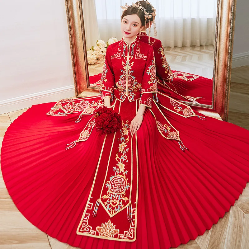 

Oversize 6XL High Quality Flower Embroidery Bride Groom Wedding Dress Traditional Retro Chinese Refined Stylish Marry Cheongsam