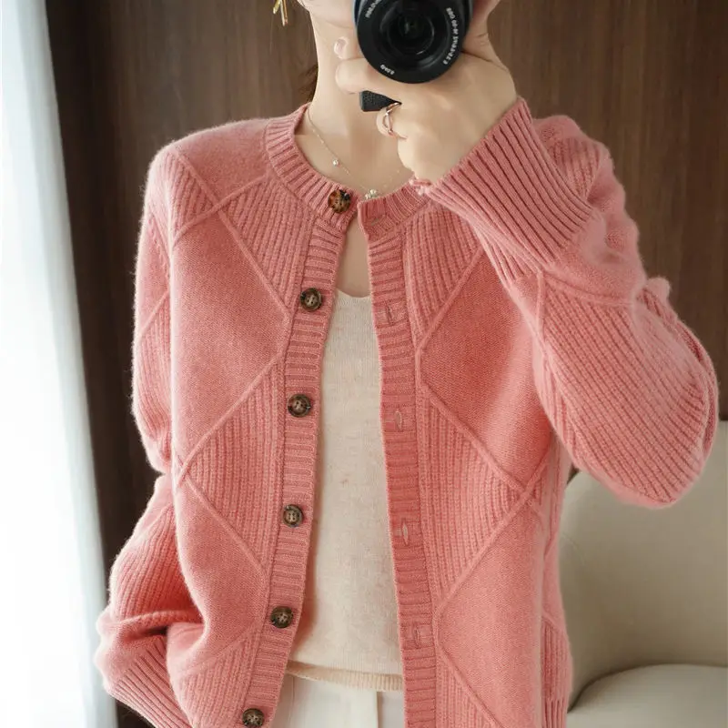 

2021Spring and Autumn New Loose Large Size Women Sweater Ladies Knit Jacket Stitching Pure Color Button Knitted Cardigan Vintagr