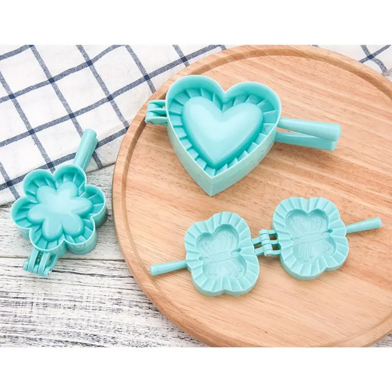 

3pcs/set Kitchen DIY Dumplings Maker Jiaozi Pierogi Mold Dough Press Mould Tool