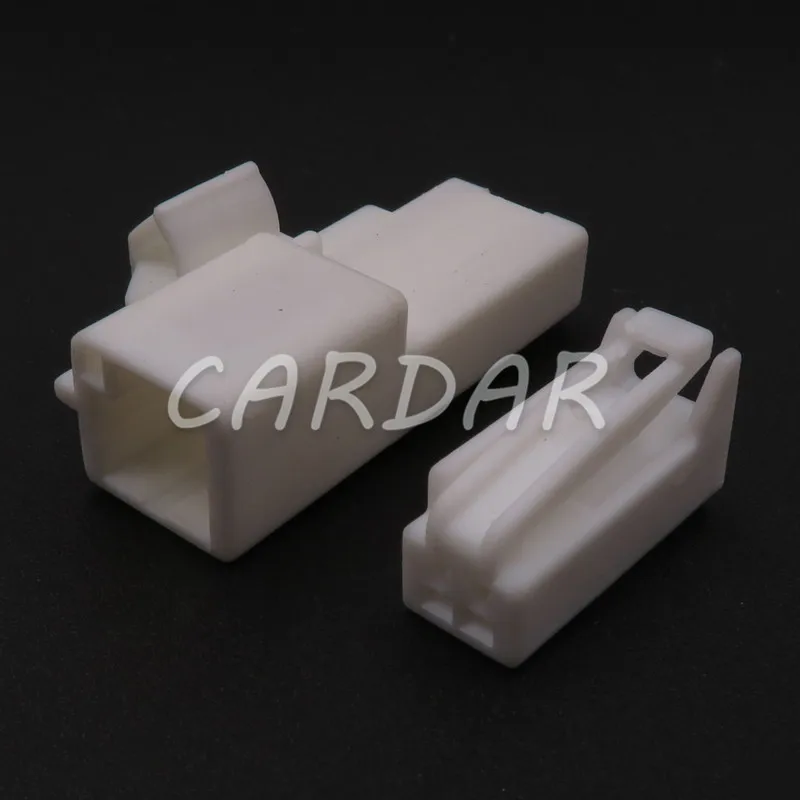 

1 Set 2 Pin 7282-5845 7283-5845 Auto Reader Coil Plug Automotive Light Socket For Toyota